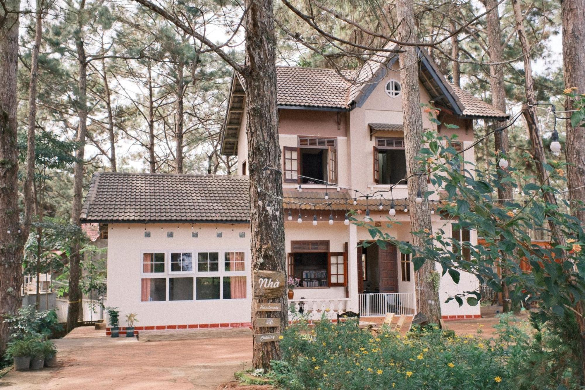 Tron Homestay Kon Von Kla Buitenkant foto