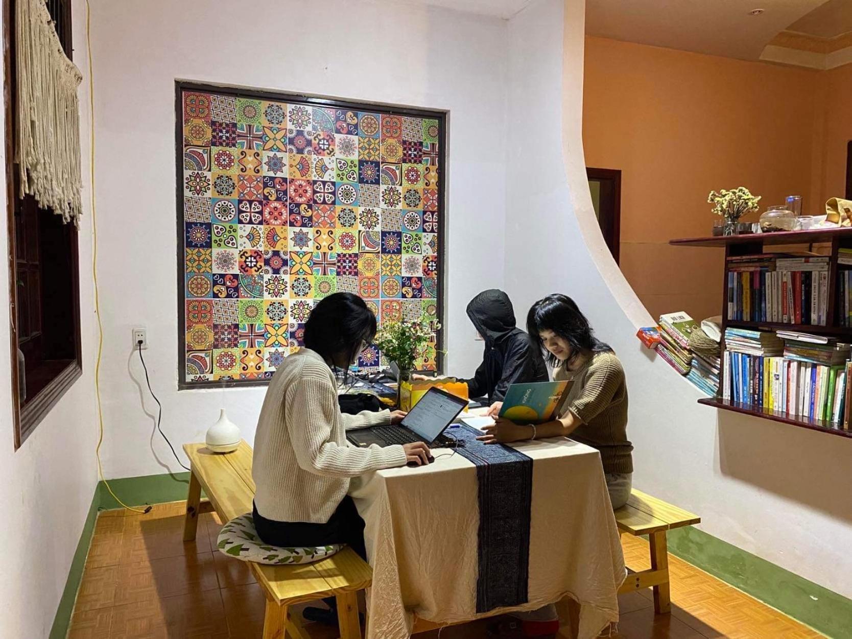 Tron Homestay Kon Von Kla Buitenkant foto